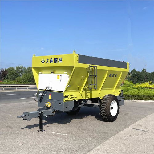 农家肥施肥车 拖拉机后传动撒肥机，精准施肥助力农业增效